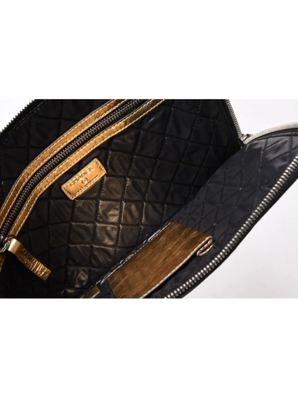 Chanel Votez Coco Clutch CC Logo Crinkle Leather Metallic Gold